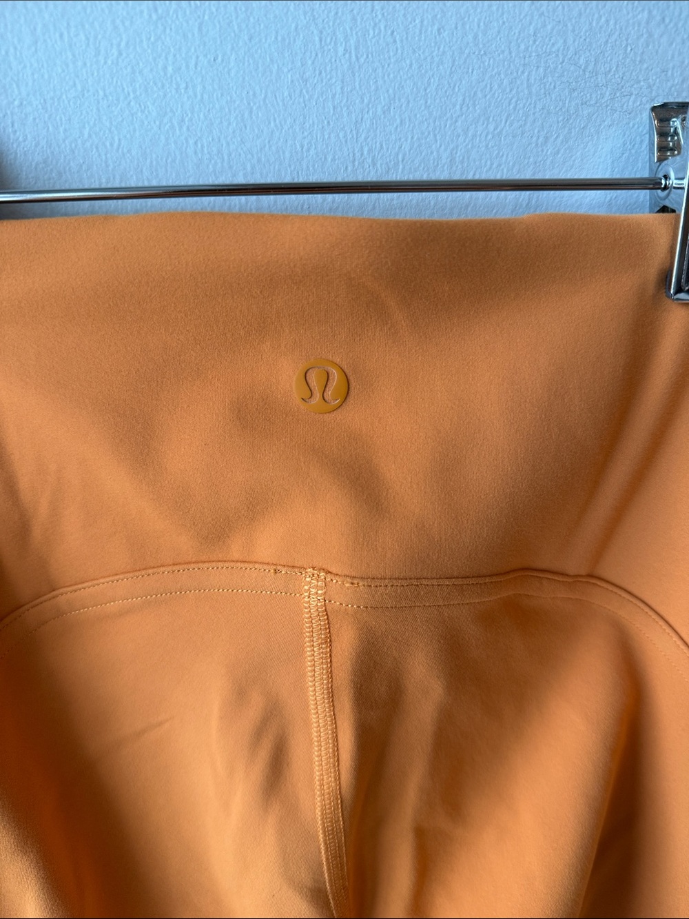 Lululemon InStill High-Rise Tight 25” in Autumn Orange - Picture 10 of 11